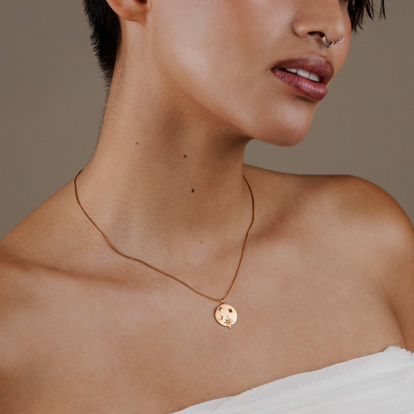 Shiny Stars Necklace Rose Gold