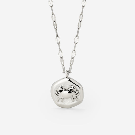 Crab Chaser Necklace Silver