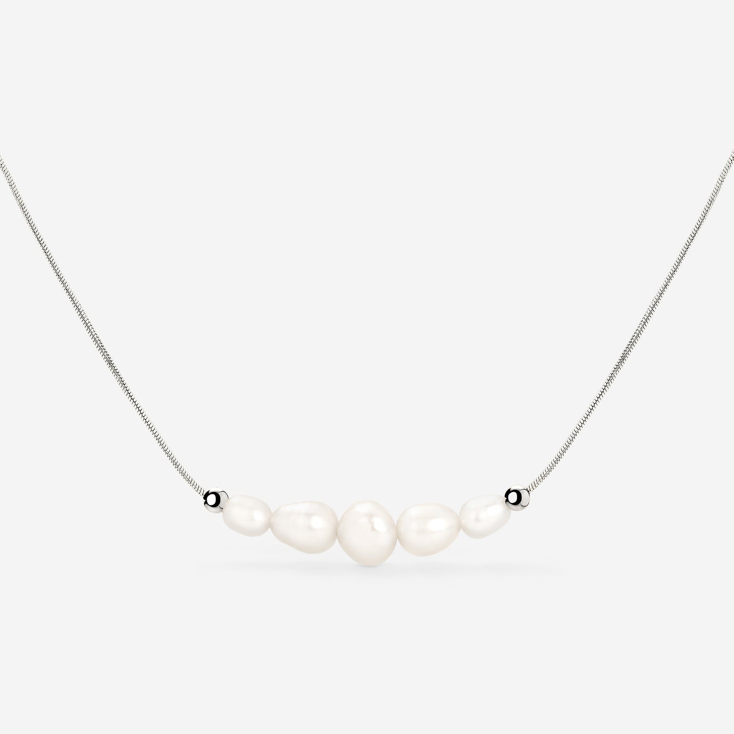 Pearlessence Choker Silver
