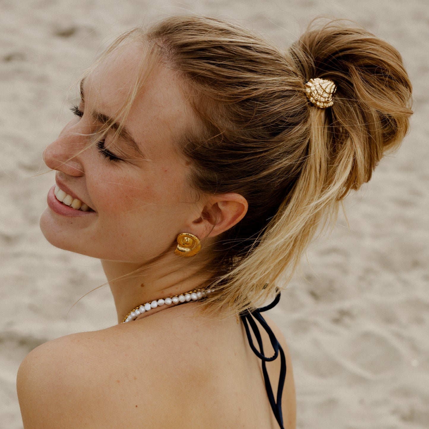 Shell Hair Tie Black