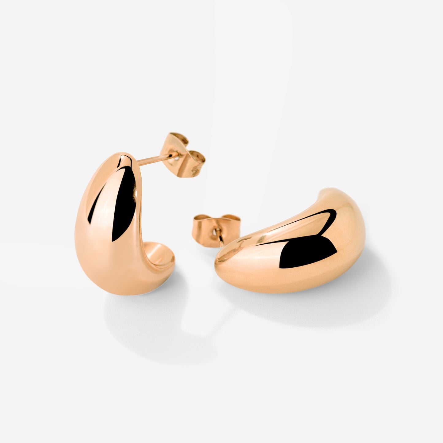 Huggie Studs Rose Gold