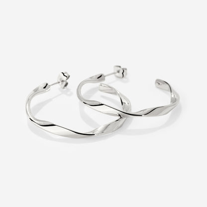 Sahira Hoop Studs Medium Silver