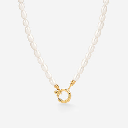 Pearly Charm Necklace Gold