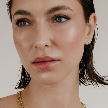 Glass Heart Studs Gold