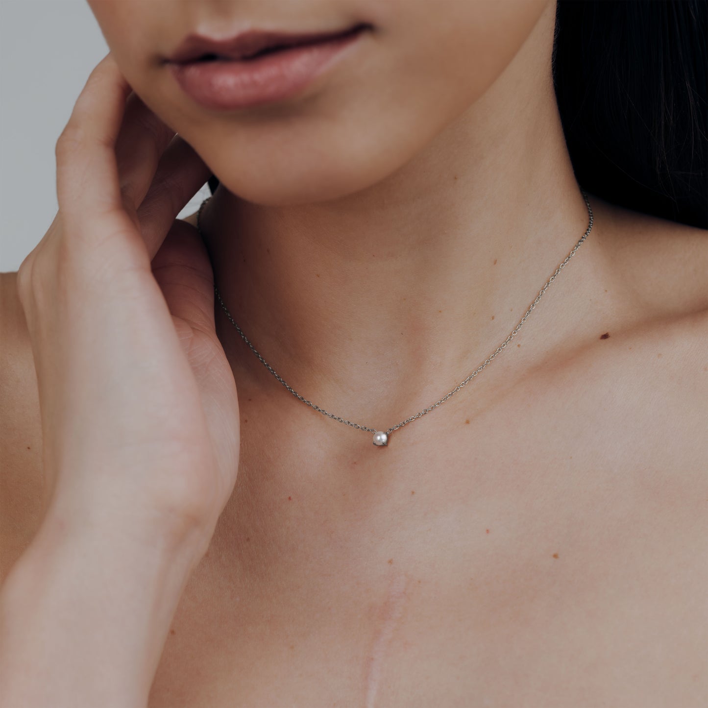 Dream Pearl Choker Silver