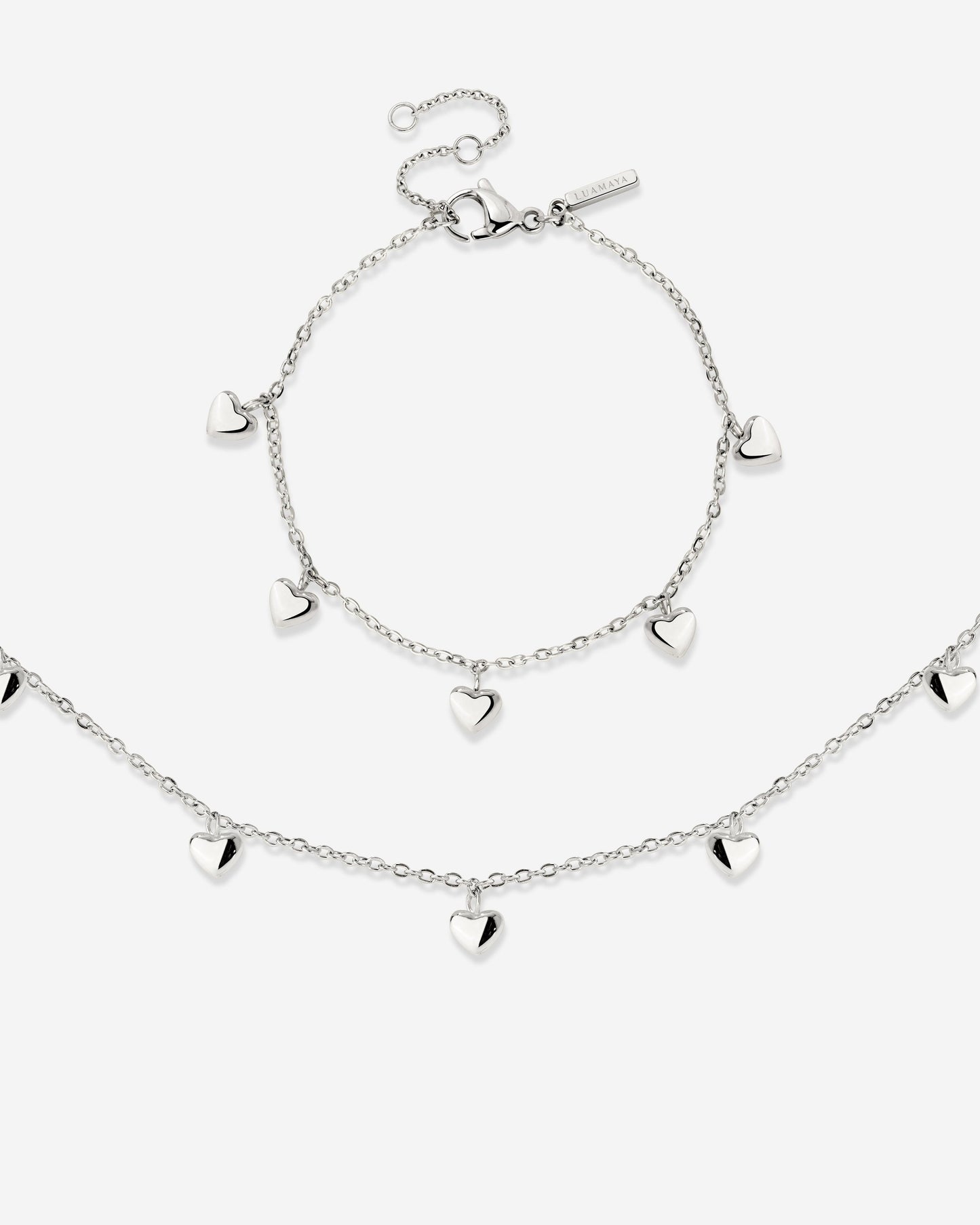 [[Color:Silver]]