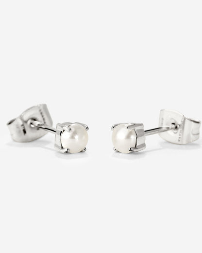 Dream Pearl Studs Silver