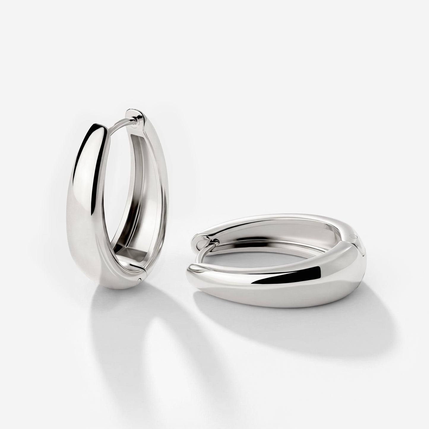 Seeker Hoops Medium Silver