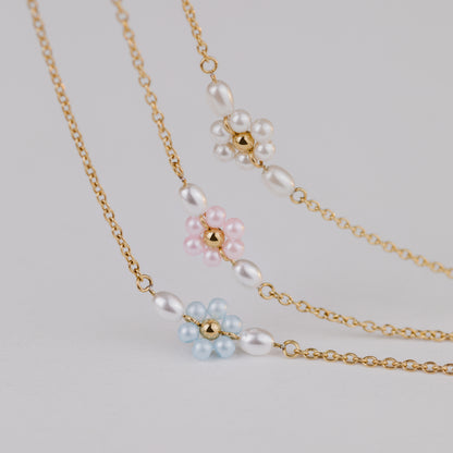 Pretty Pink Daisy Necklace Gold