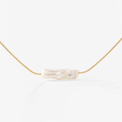 Luminous Pearl Choker Gold