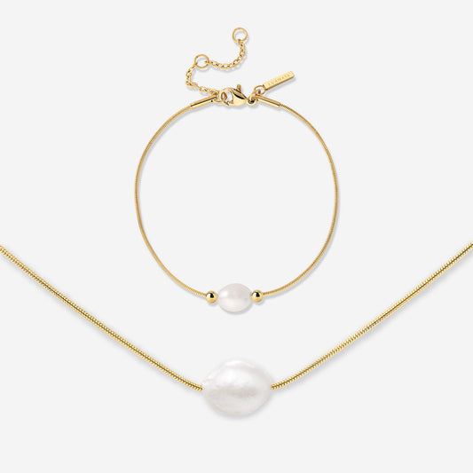 Minimalist Pearl Bundle Gold