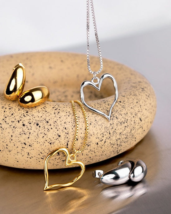 Melting Heart Necklace Rose Gold