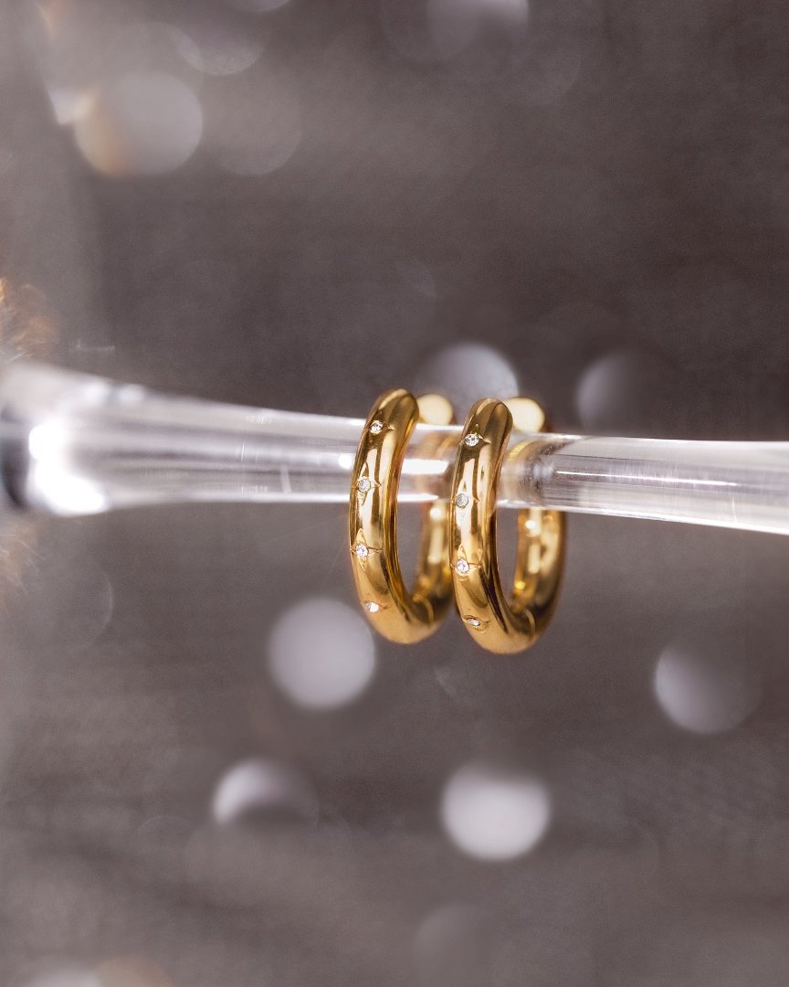 Cute Stargaze Hoops Medium Gold