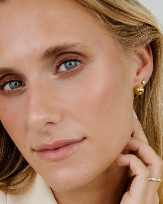 Bubbly Studs Medium gold