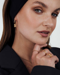[[Farbe:Roségold,shopthelook]]