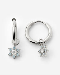 [[Color:Silver]]