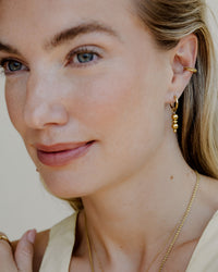 [[Color:Gold,shopthelook]]