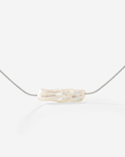 Luminous Pearl Choker Silver