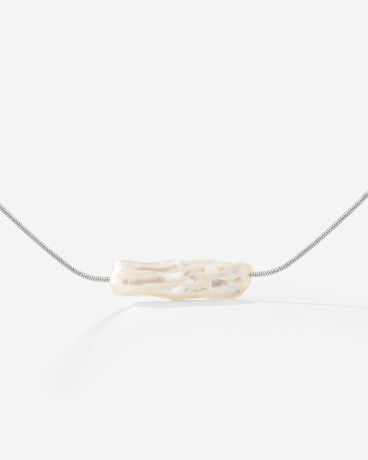 Luminous Pearl Choker Silver
