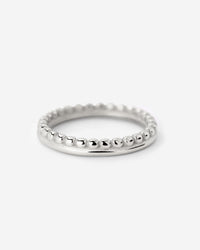 [[Color:Silver]]