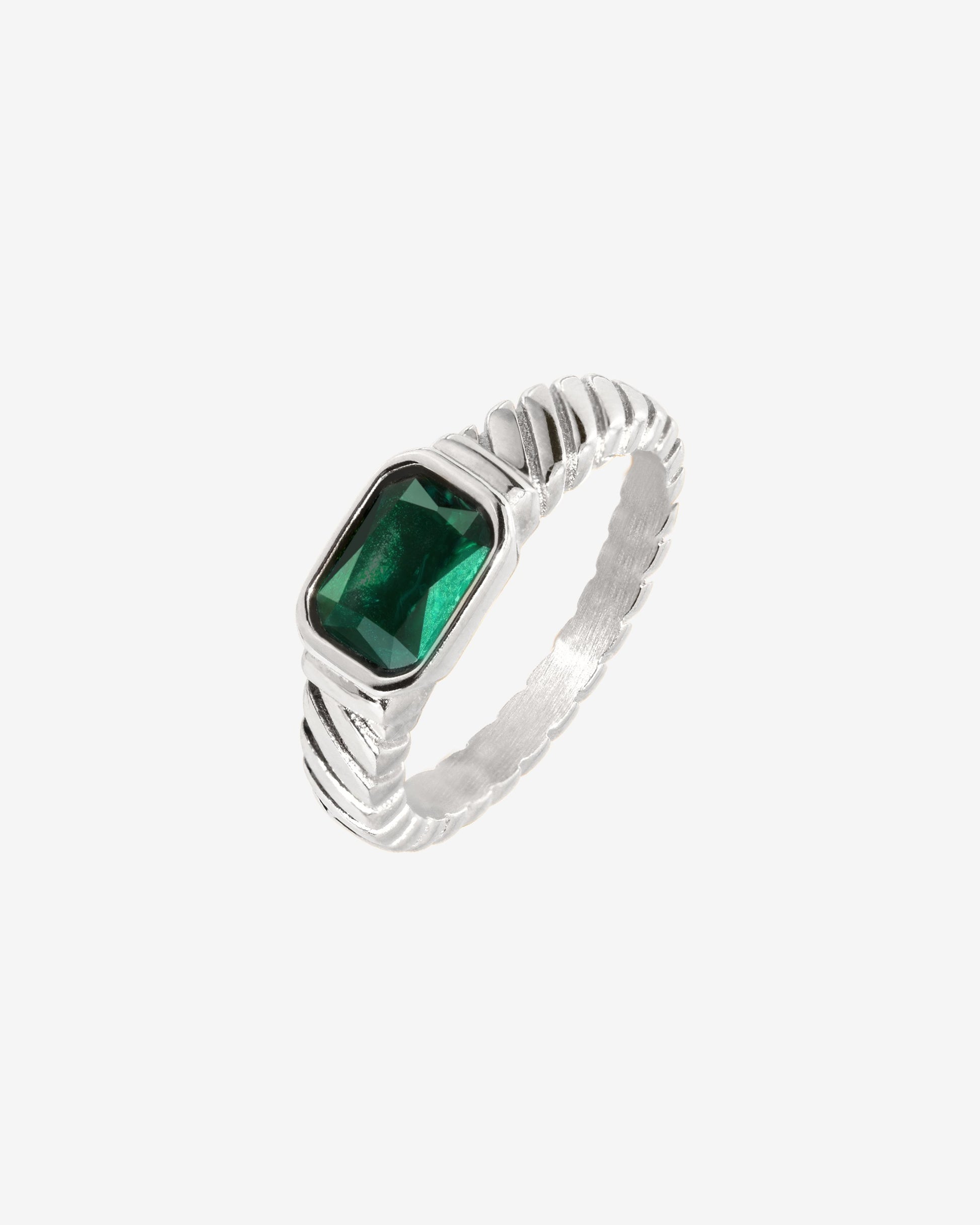 Brilliant Emerald Ring Silver
