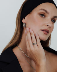 [[Farbe:Silber,shopthelook]]
