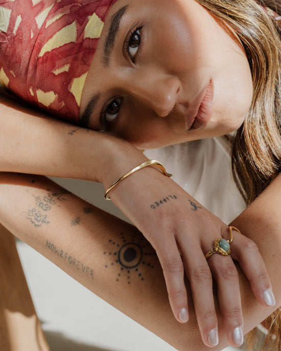 Tides Bangle Gold