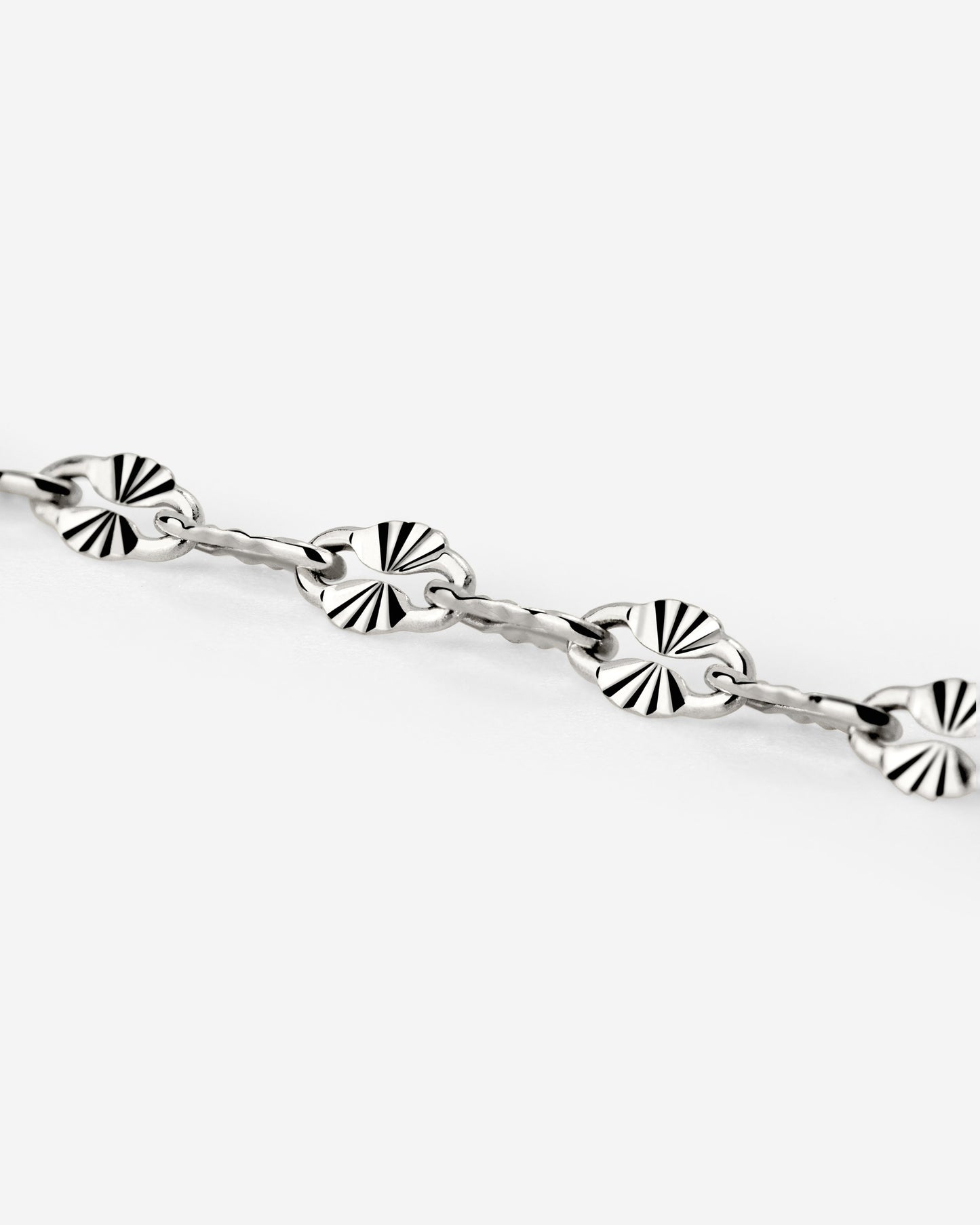 [[Color:Silver]]