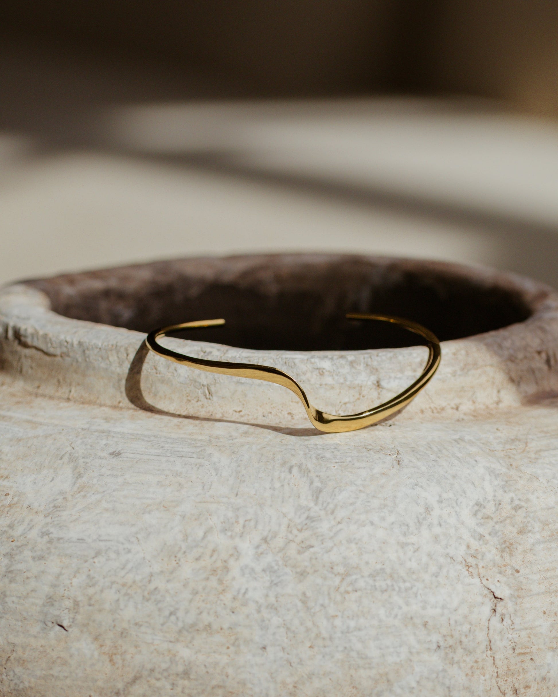 Tides Bangle Gold