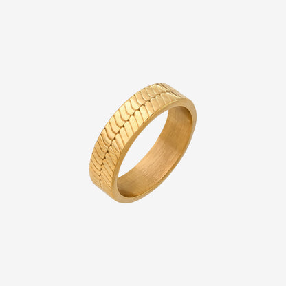 Lou Ring gold