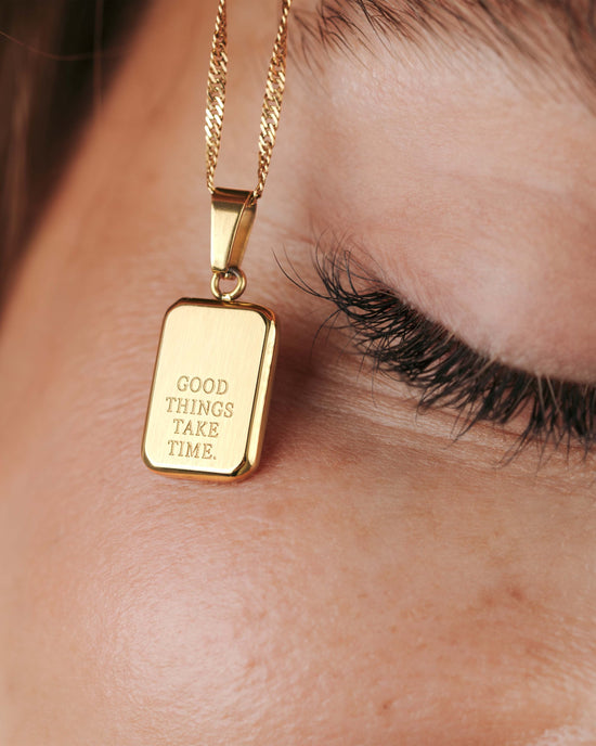 Good things take time Necklace gold