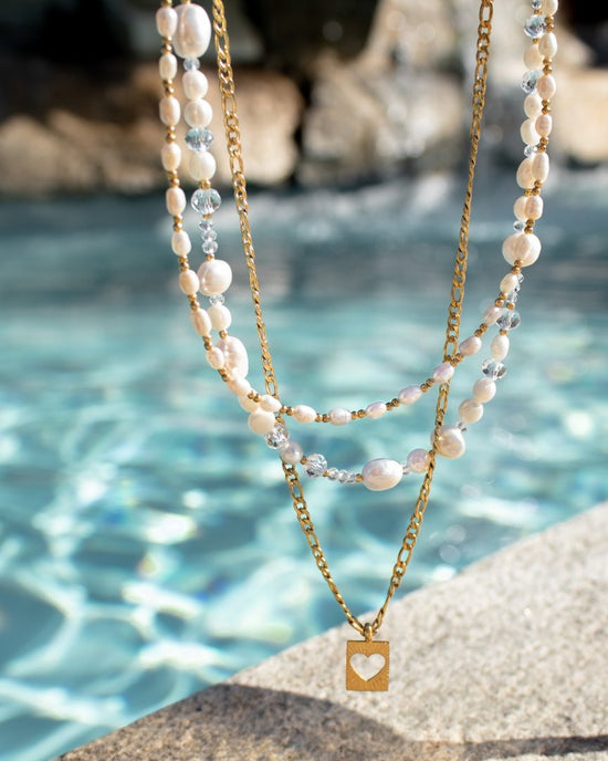 Summertime Pearl Necklace gold