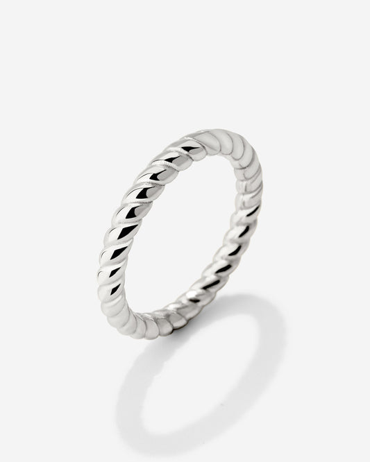 Endless Twist Ring Silver