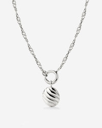 [[Color:Silver]]