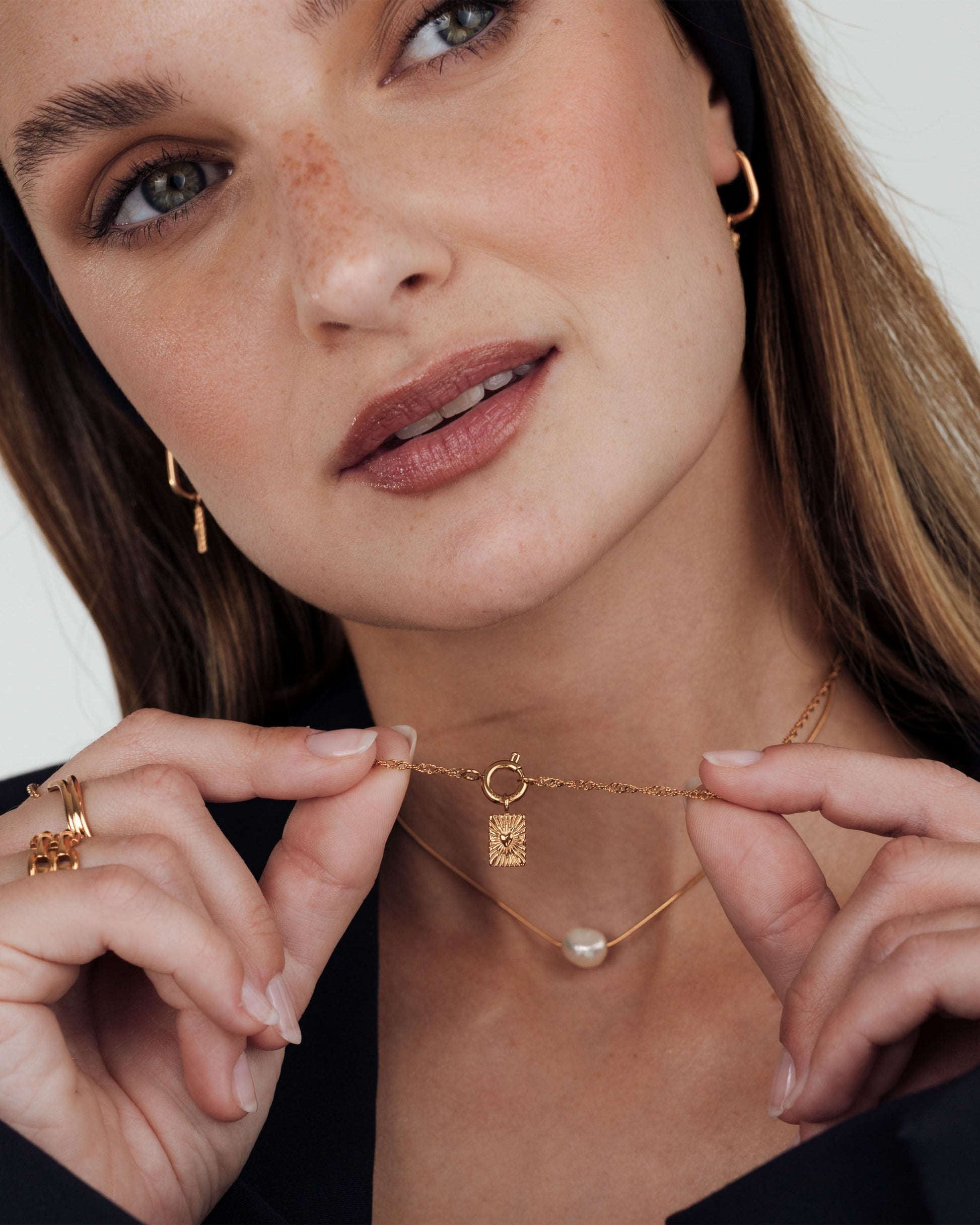 Glowing Heart Singapore Chain Necklace Set Rose Gold