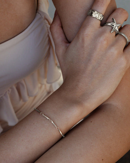 Curved Links Bracelet Silver