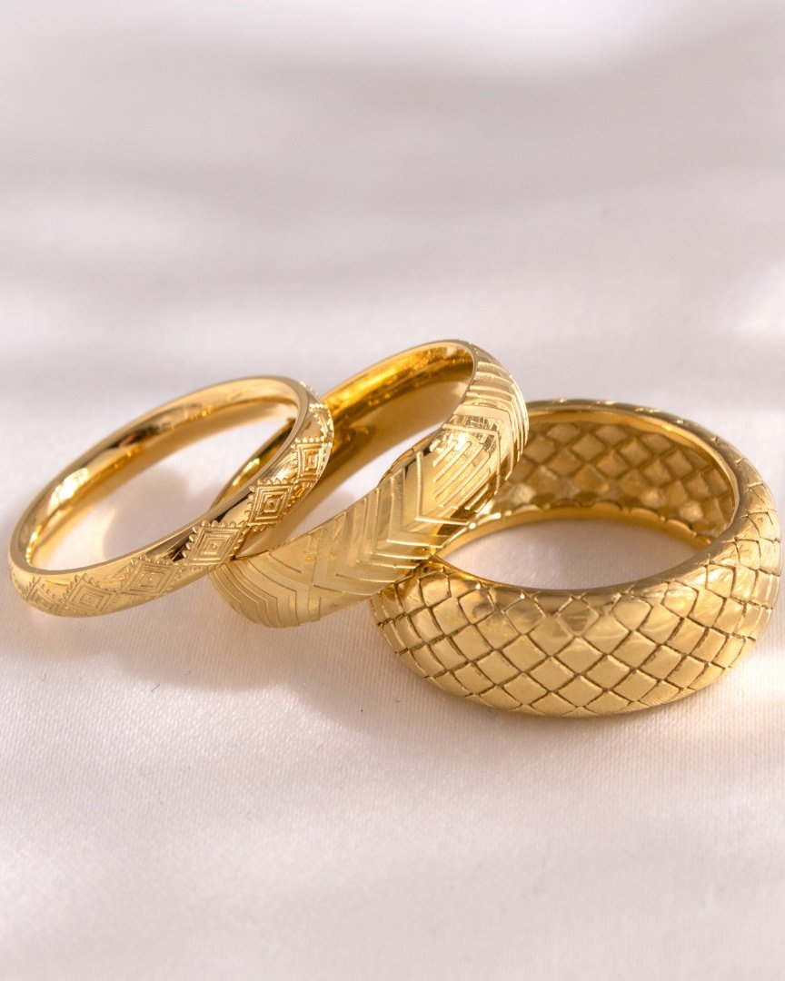 [[Farbe:Gold]]