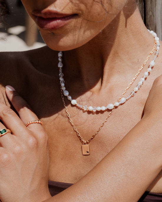 Icy Cool Pearl Necklace Rose Gold