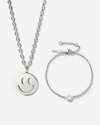 [[Color:Silver]]