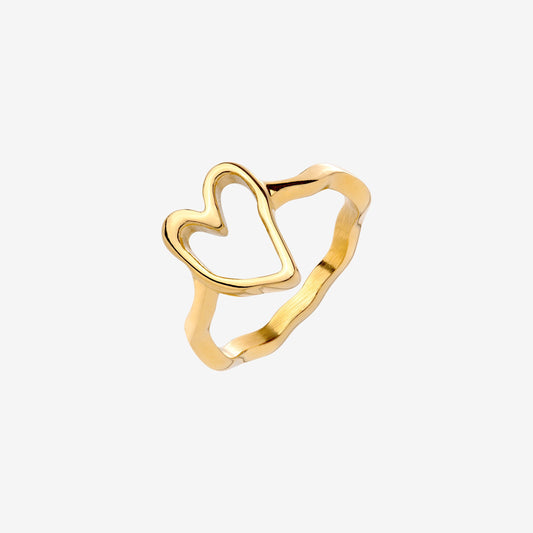 Flowy Heart Ring Gold