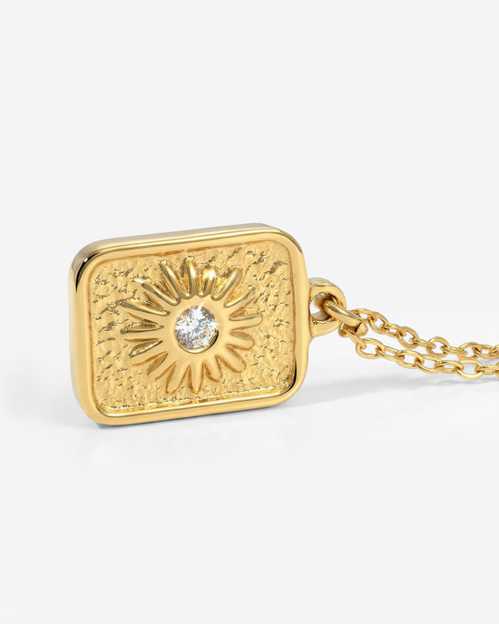 Sun Relic Necklace Gold