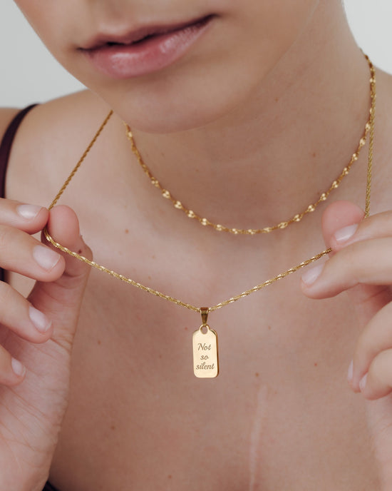 Not so silent Necklace Gold