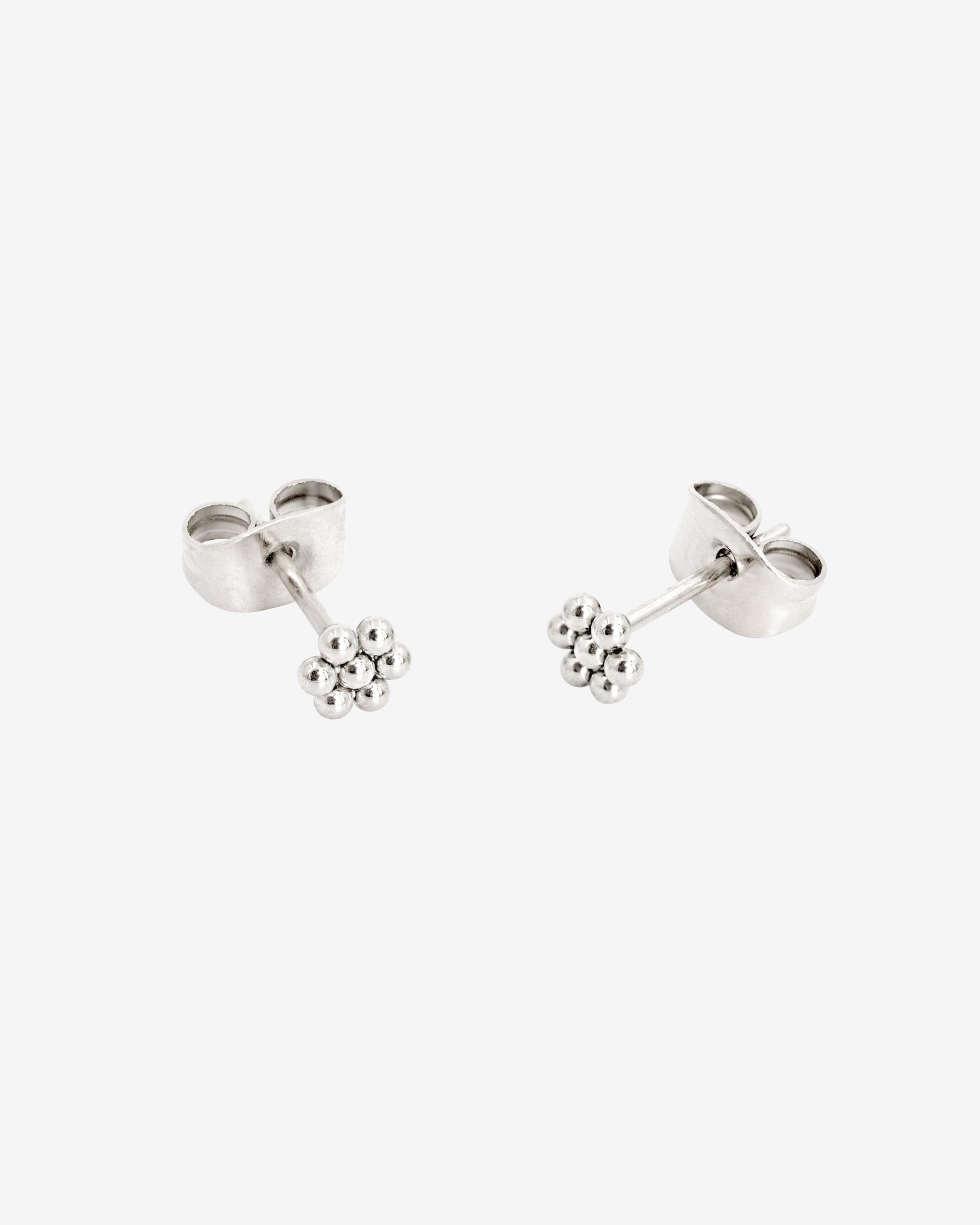 Blooming Studs Silver