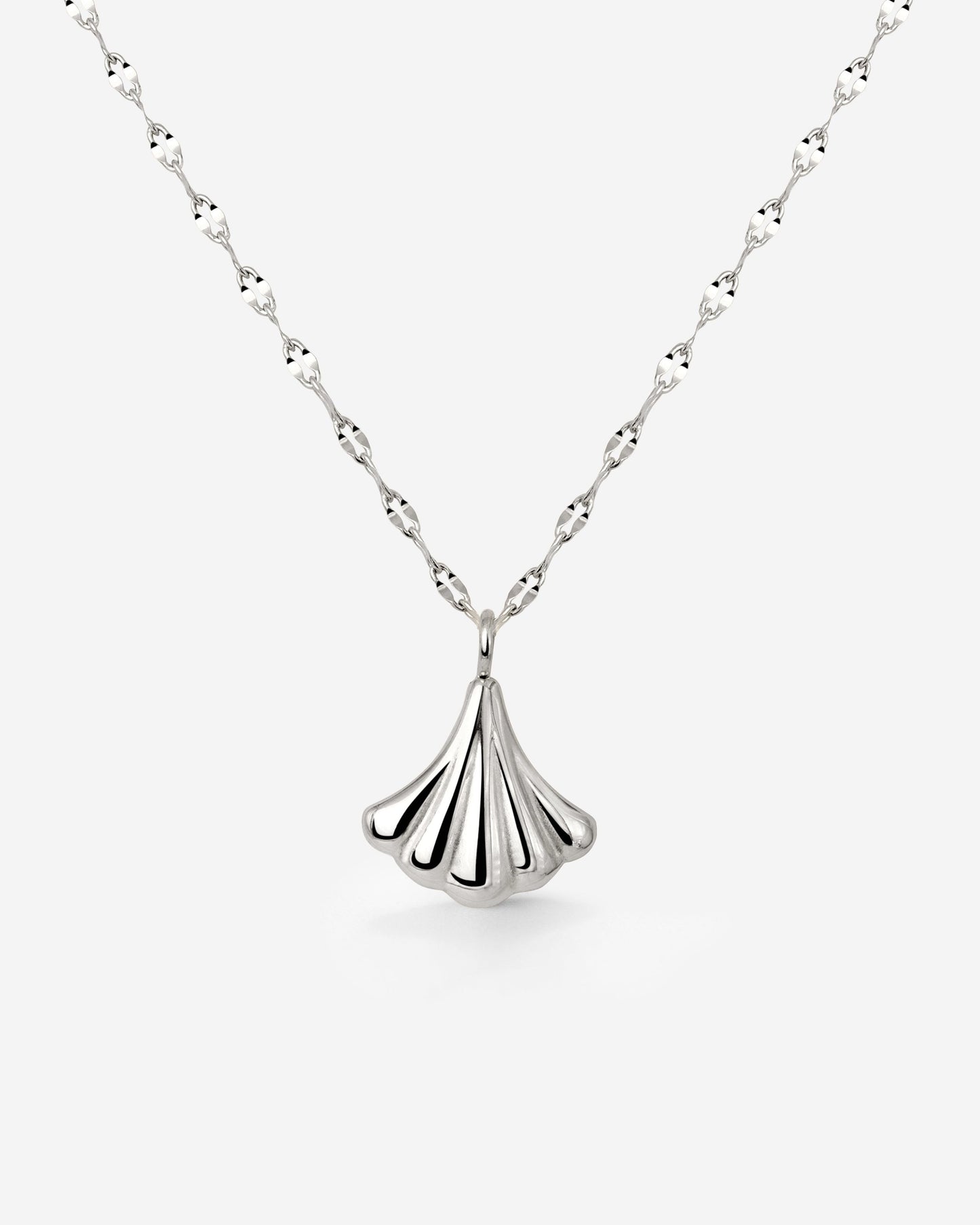 [[Color:Silver]]