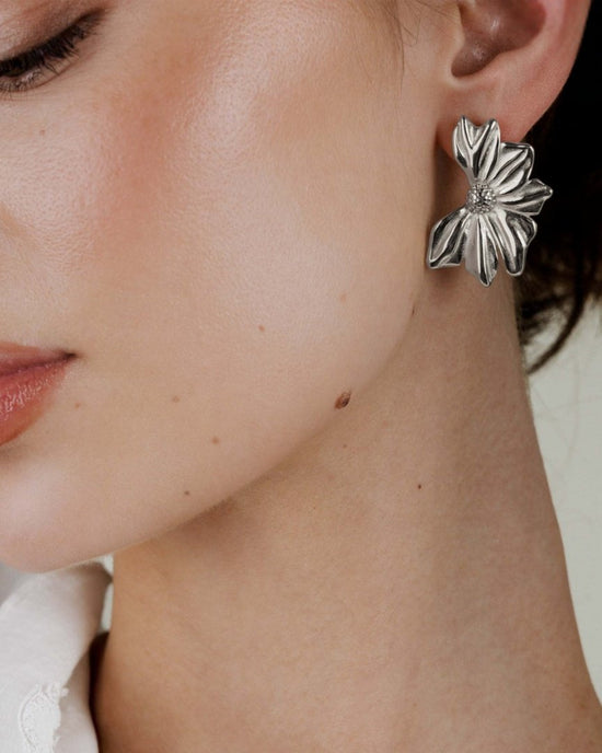 Eternal Bloom Studs Silver