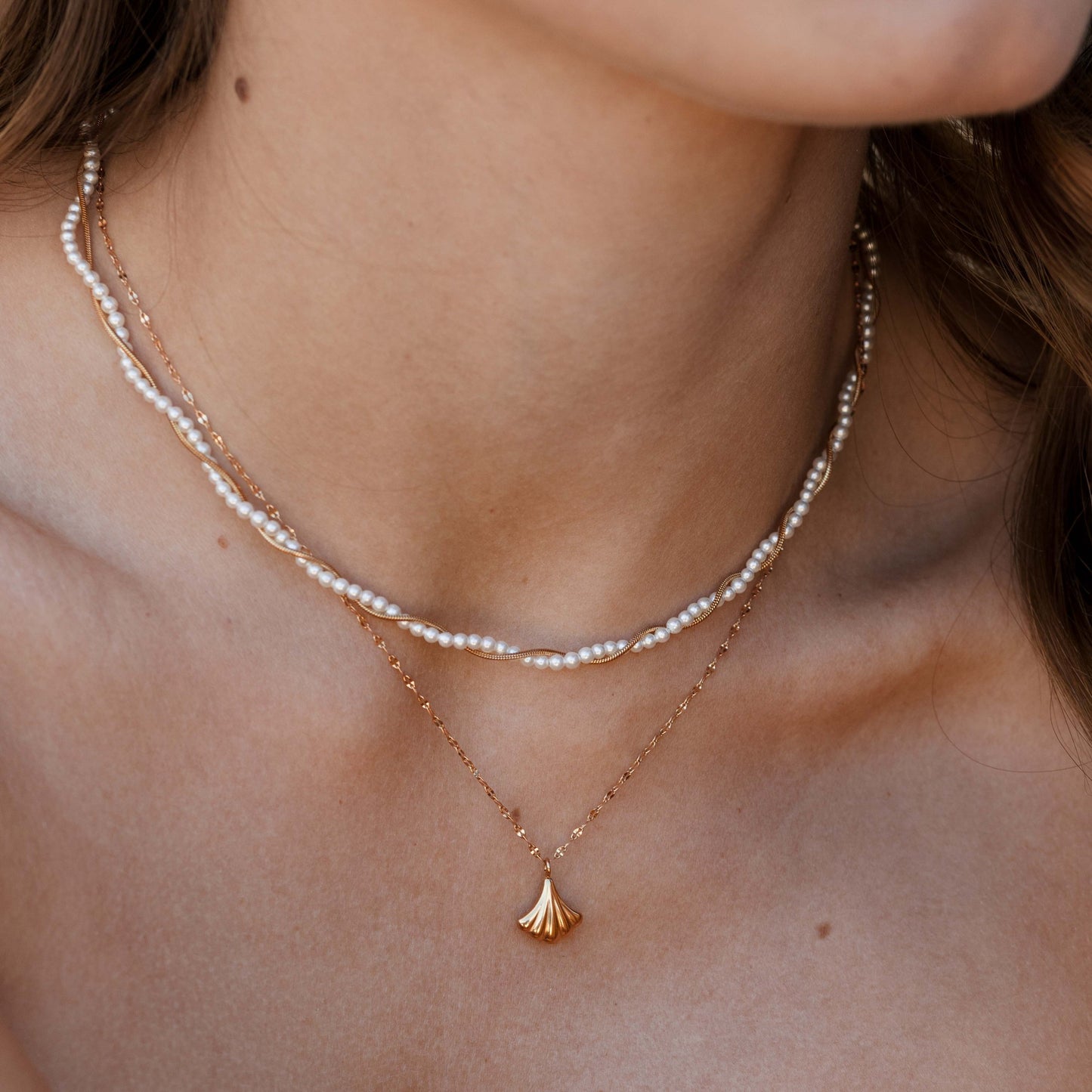 [[Color:Rose Gold,shopthelook]]