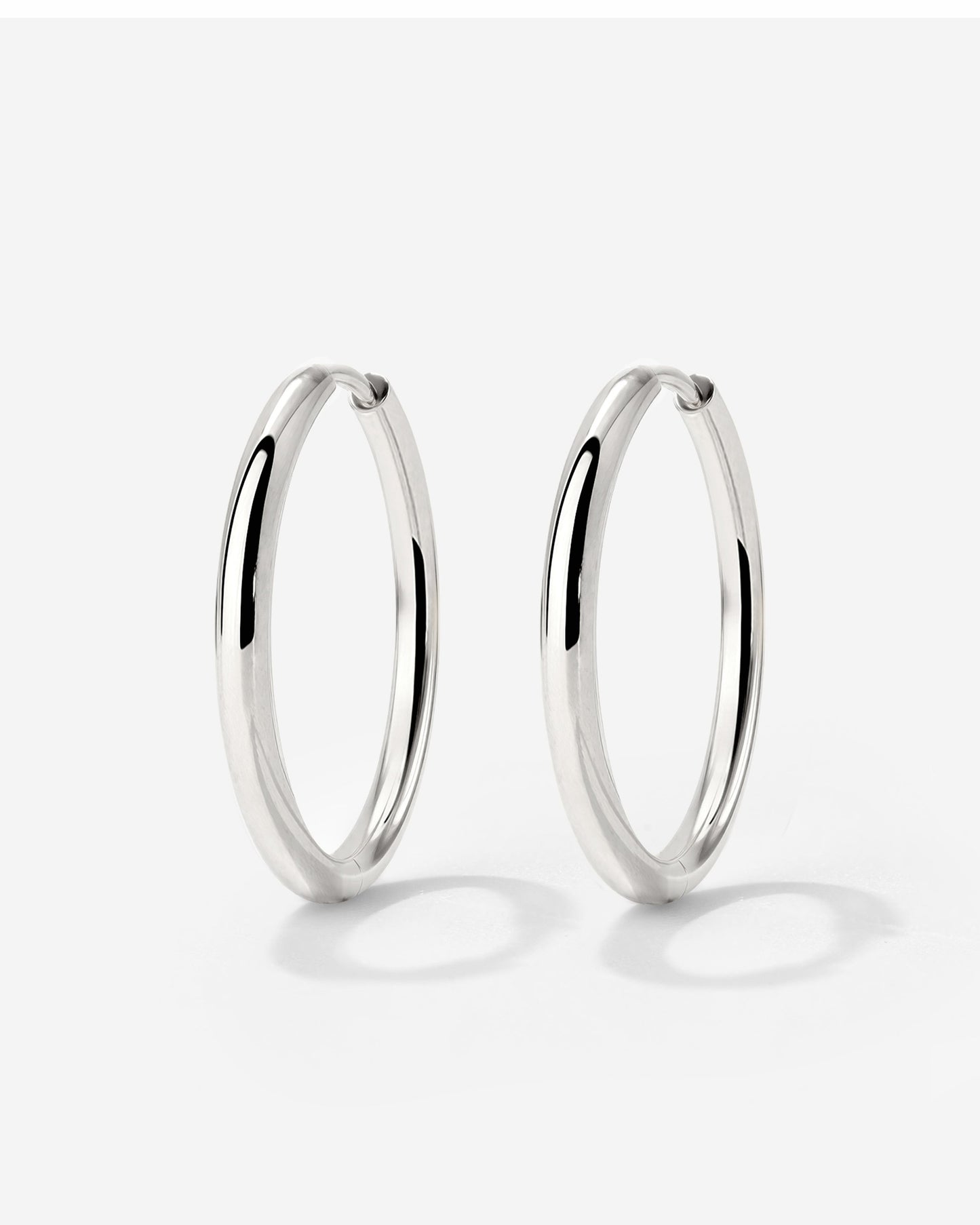 [[Color:Silver]]