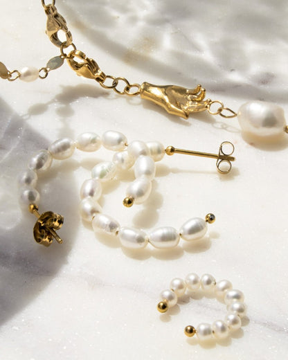 Pearly Leni Hoop Earrings gold
