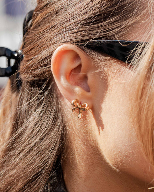 Pretty Ribbon Studs Rose Gold