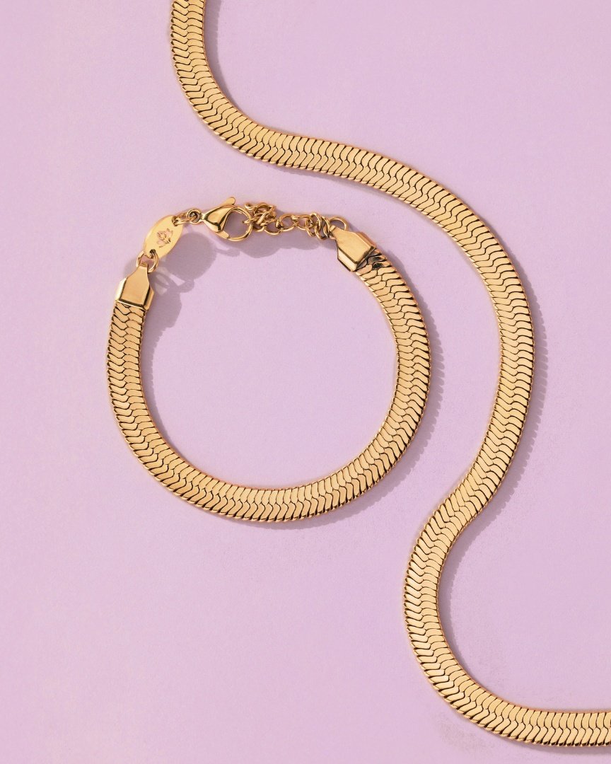 [[Farbe:Gold]]